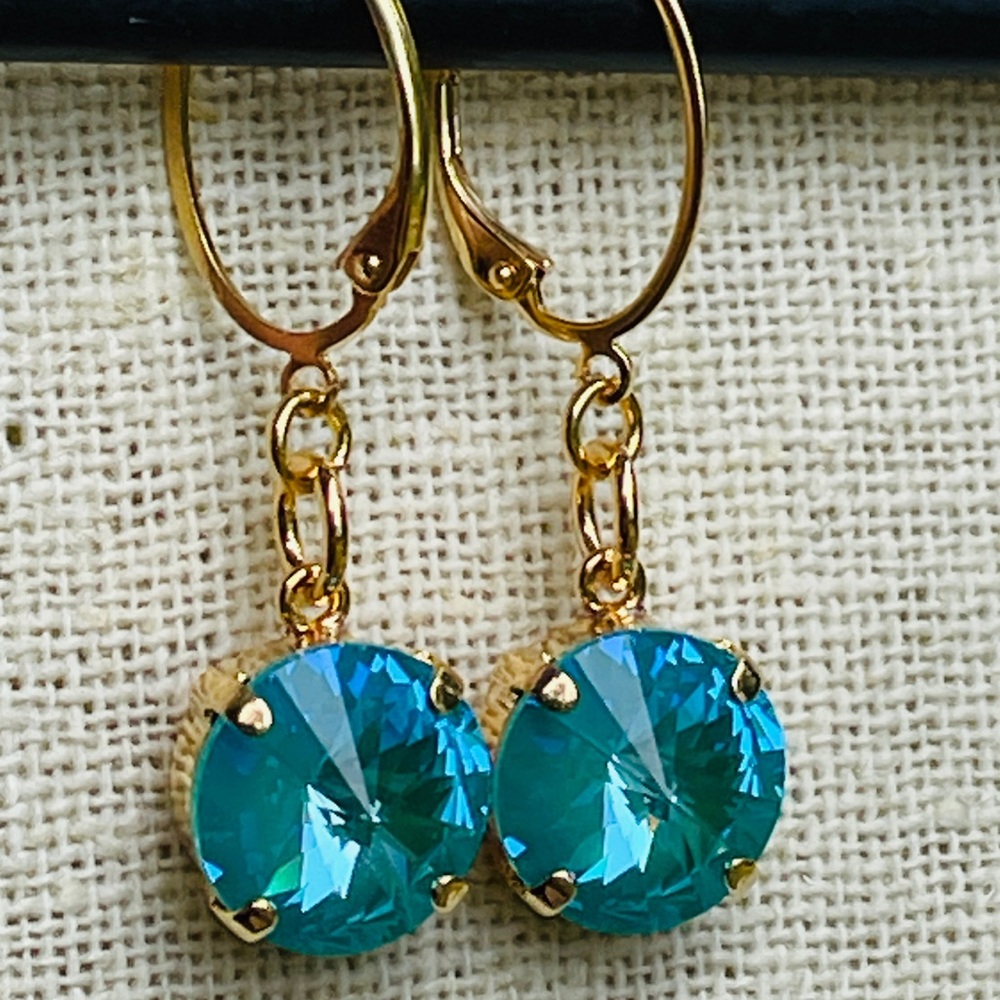 NEW Laguna Delight 12 mm Brilliant Cut Swarovski Handmade Crystal Earrings